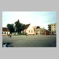 105-1115 Marktplatz und Kirche von Tapiau 1991.jpg